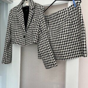 Black & White hounds tooth skirt suit